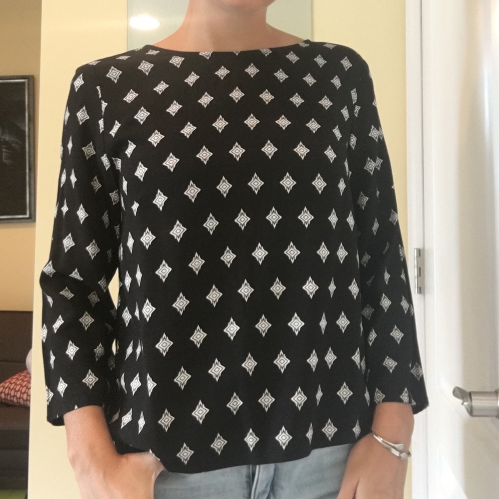 H&M Button Up Back Top - Picture 3 of 7